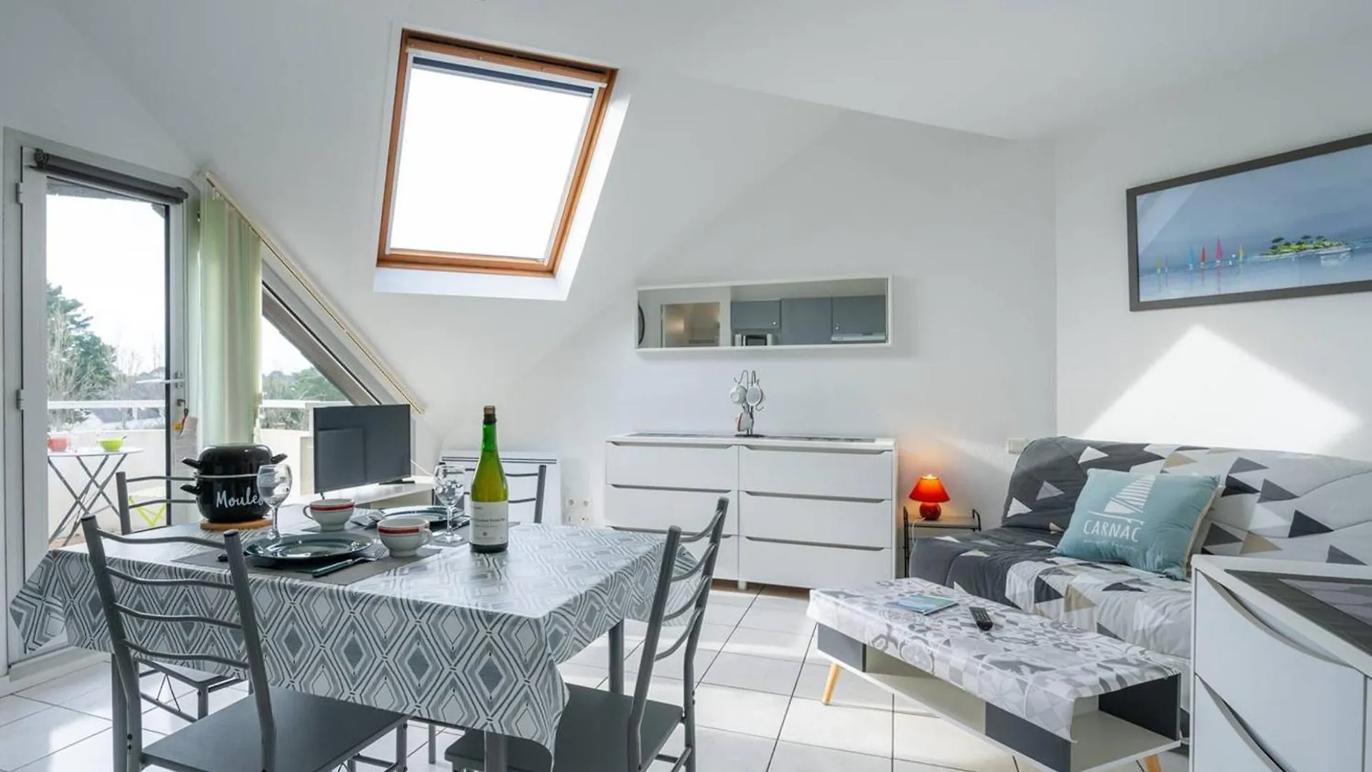 kontakty Studio Confortable A 500M Des Plages De Carnac - Balcon Sud, Tv, Parking - 2 Pers, 2* - Fr-1-477-181